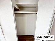 収納などに使える広々とした空間です！