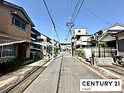 アスファルト舗装の道路です！