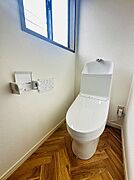 1階トイレ新品交換済み