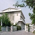 碧南市立南中学校まで1100m、現地から1100m