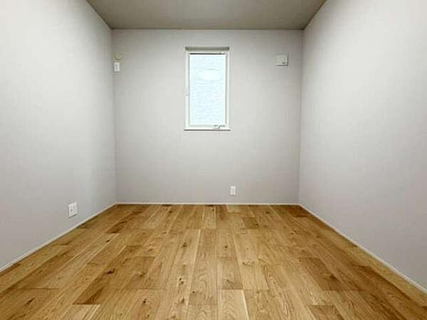 洋室を拡大表示