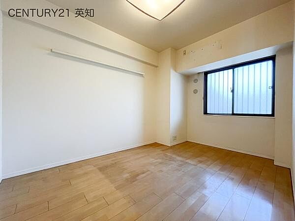 洋室を拡大表示