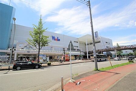 イオン金沢シーサイド店まで845m