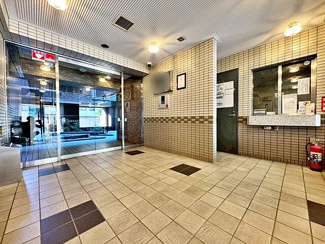 エントランス ライオンズマンション富士森公園 1階/-