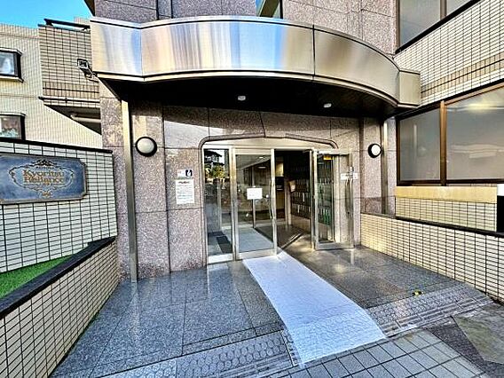 【エントランス...