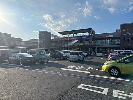 ヤオコー八王子並木町店まで1778m