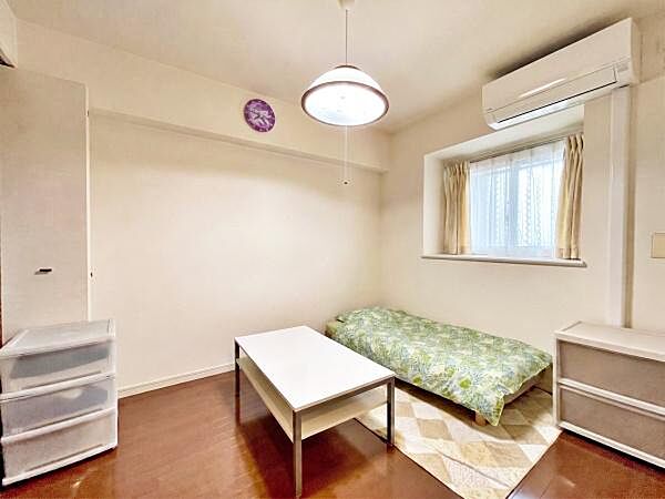 洋室を拡大表示
