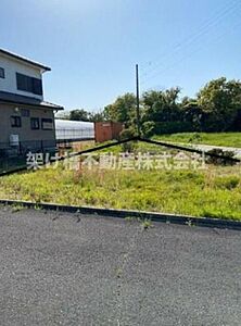 外観：幅広5mの接道が魅力的！資材置き場等におススメです。