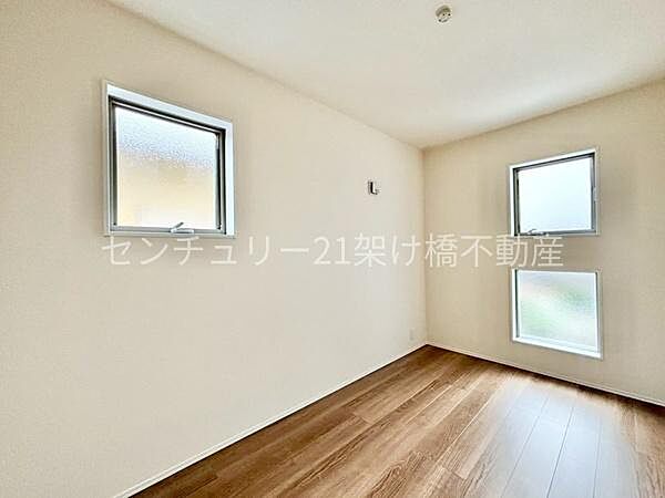 洋室を拡大表示