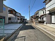 北東側公道約4ｍ