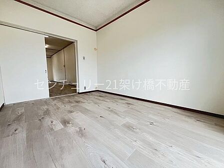 【洋室 6帖】