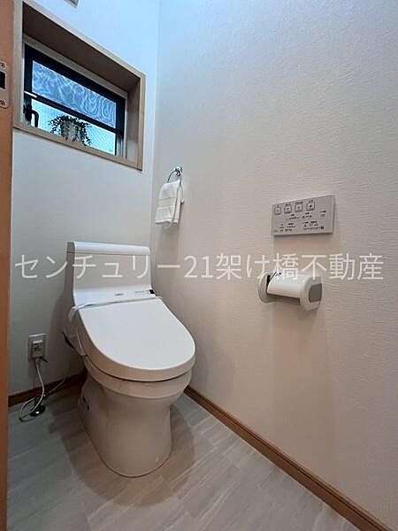トイレを拡大表示