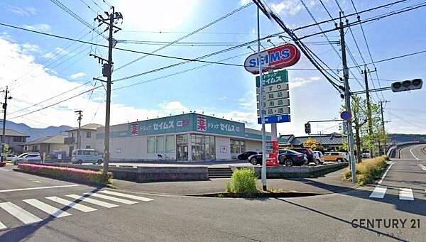 周辺を拡大表示