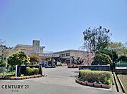 霧島市立国分北小学校まで1400m