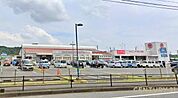 山形屋ショッピングプラザ皇徳寺店まで700m
