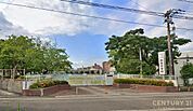 鹿児島市立鴨池中学校まで800m