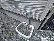 洗車やお掃除に利用できる屋外立水栓です♪特にお車は、降灰した後にすぐに洗い流せます！