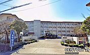 鹿児島市立東谷山中学校まで2000m