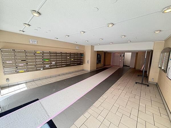 エントランスを拡大表示