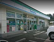 ファミリーマート臼杵インター店まで270m、ファミリーマート臼杵インター店まで270m