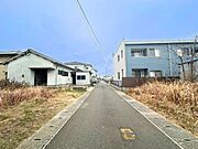 前面道路含む現地。（2025年2月撮影）