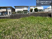 お好きなハウスメーカーで理想のお家が建てられます。物件情報だけでなく、周辺環境等も一緒にご案内！