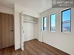 子供部屋の画像