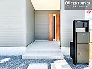 物件探しのご条件・ご要望・ご質問など、何なりと弊社スタッフまでお申し付けください！不動産に関することなら、どのようなことでも誠心誠意対応させて頂きます。
