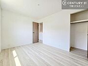 収納がしっかりあるので家具の配置がしやすく、ライフスタイルに合わせたお部屋作りが可能です。