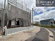 周辺環境や、お客様のご希望に合った物件も一緒にご案内を致します。住宅ローンアドバイザーによるご相談も承ります。当社はお問い合わせに即対応します！お待たせしません！