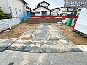 建築中！完成までお楽しみに！駐車スペース並列3台あります！（オプション）