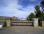 千葉市立椿森中学校まで1503m