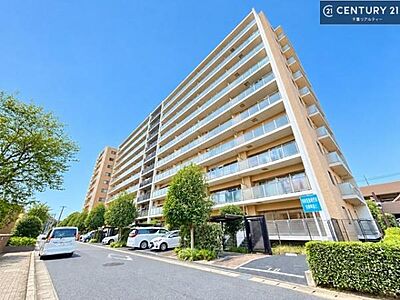 外観：ご案内が可能です。連絡いただければ、ご見学ができますのでお気軽にお問い合わせください。お仕事帰りにもどうぞ！ご要望にあわせて、希望のお家を必ず探します！