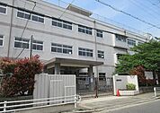 高石市立清高小学校まで180m