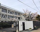 東大阪市立金岡中学校まで925m