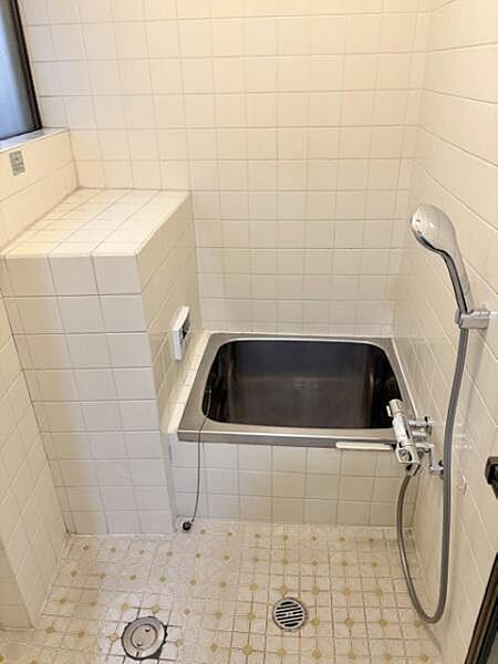 浴室を拡大表示