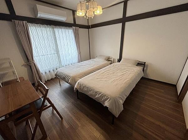 寝室