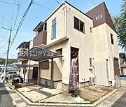 落ち着いた色合いです、近隣の住宅とも調和のとれた外観。