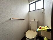 ■トイレ1階・2階にトイレを設置。家族みんなが使いやすく、忙しい朝や夜間もスムーズに利用できる快適な間取りです。