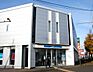 周辺：北洋銀行篠路支店まで610m、スーパーやドラッグストアなどと同じ敷地にあり、買い物ついでに立ち寄りやすい便利な店舗です。