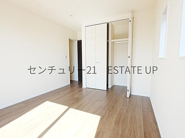 洋室を拡大表示