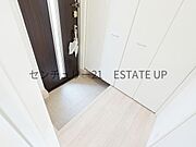 【玄関】シューズボックスもある玄関です。