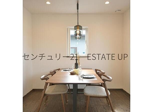 リビング/ダイニングを拡大表示