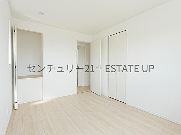 洋室を拡大表示