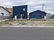 【完成前外観】