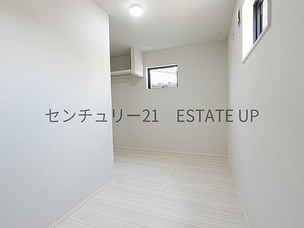 洋室を拡大表示