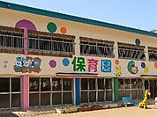 田上保育園まで104m、周辺に保育園があり、小さなお子さまのいるご家庭も安心して暮らせる環境です。