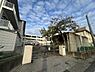 周辺：鹿児島市立城西中学校まで1383m、城西中学校では、校訓「自主・敬愛・錬磨」のもと、生徒一人ひとりが自ら考え行動する力を育てています。
