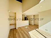 【リビング】リビングでご家族・来訪者、皆様でゆったりとお過ごしいただけます。