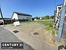 その他：現地はゆとりある敷地で開放的な空間が広がっています。道路との接道部分も確認しやすいです。周囲は視界が開けているため明るい雰囲気になっています。整形地で利用しやすい区画です。